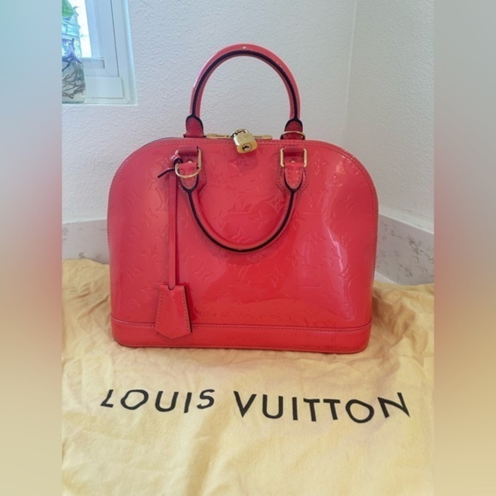 Louis Vuitton Alma PM Bag